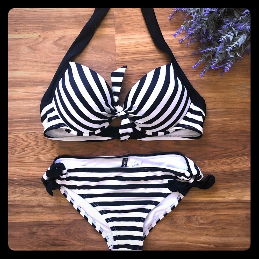Adore me bikini